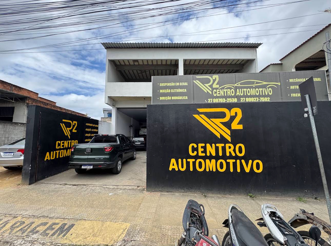 Fachada da oficina na R2 Centro Automotivo em Serra ES